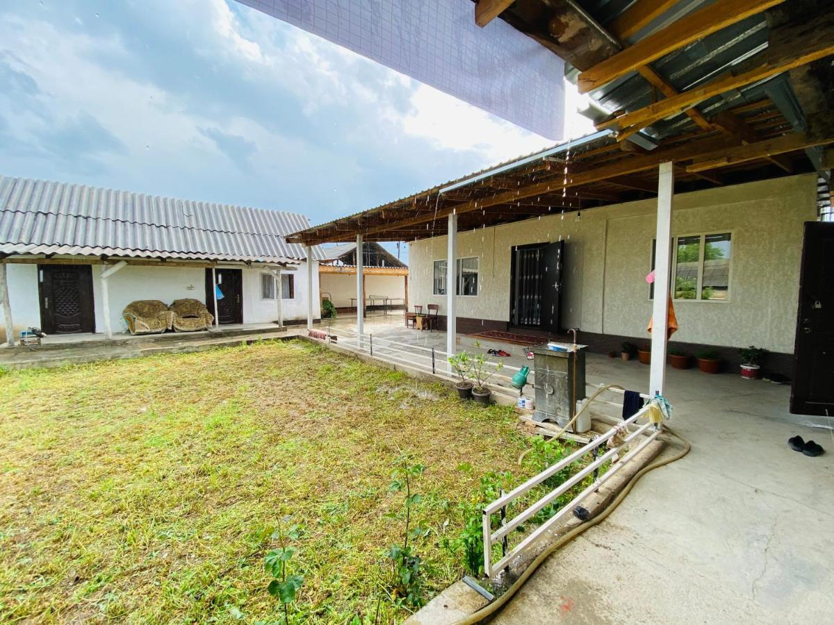 Guest House KAGAN Toktogul Extérieur photo