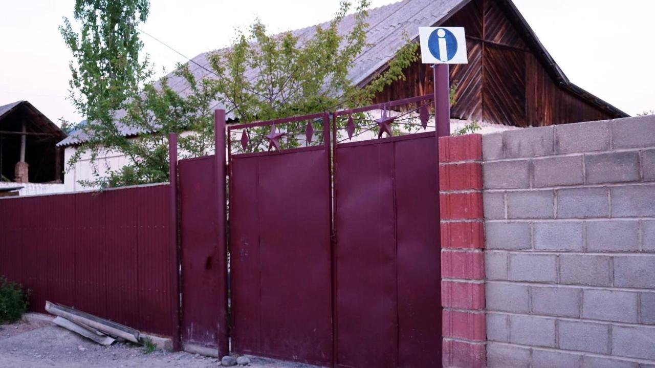 Guest House KAGAN Toktogul Extérieur photo