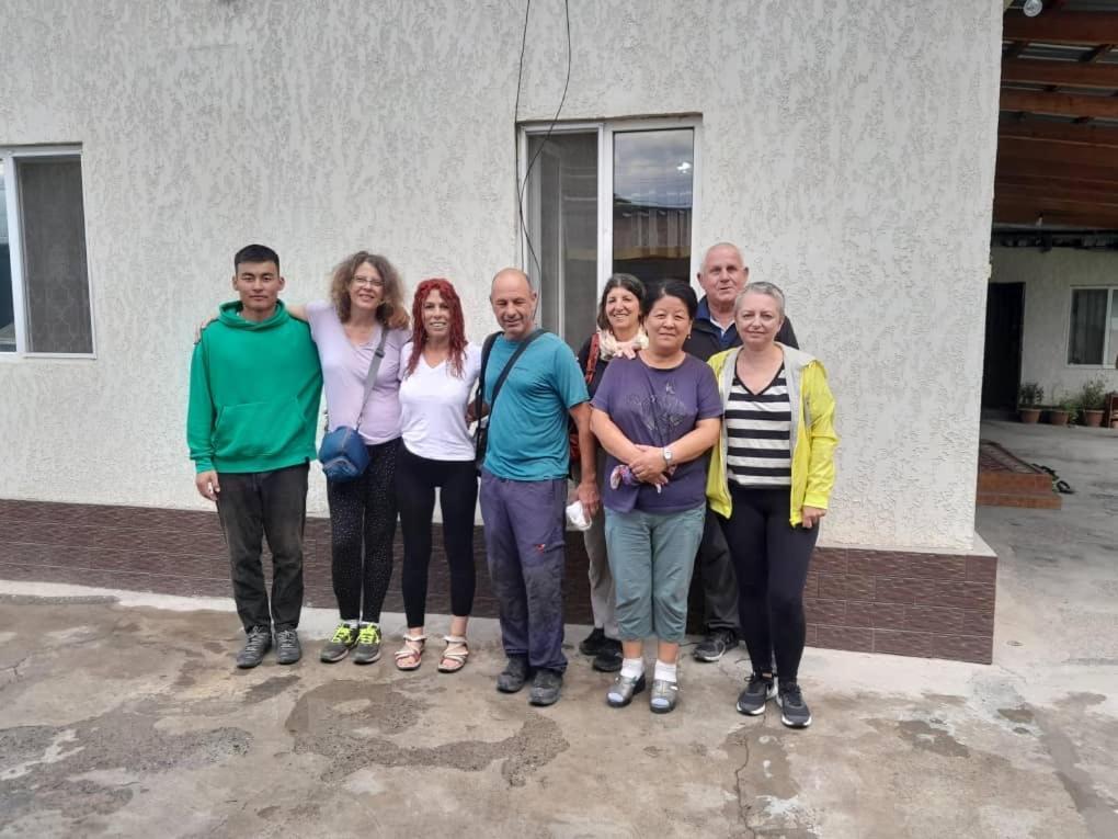 Guest House KAGAN Toktogul Extérieur photo