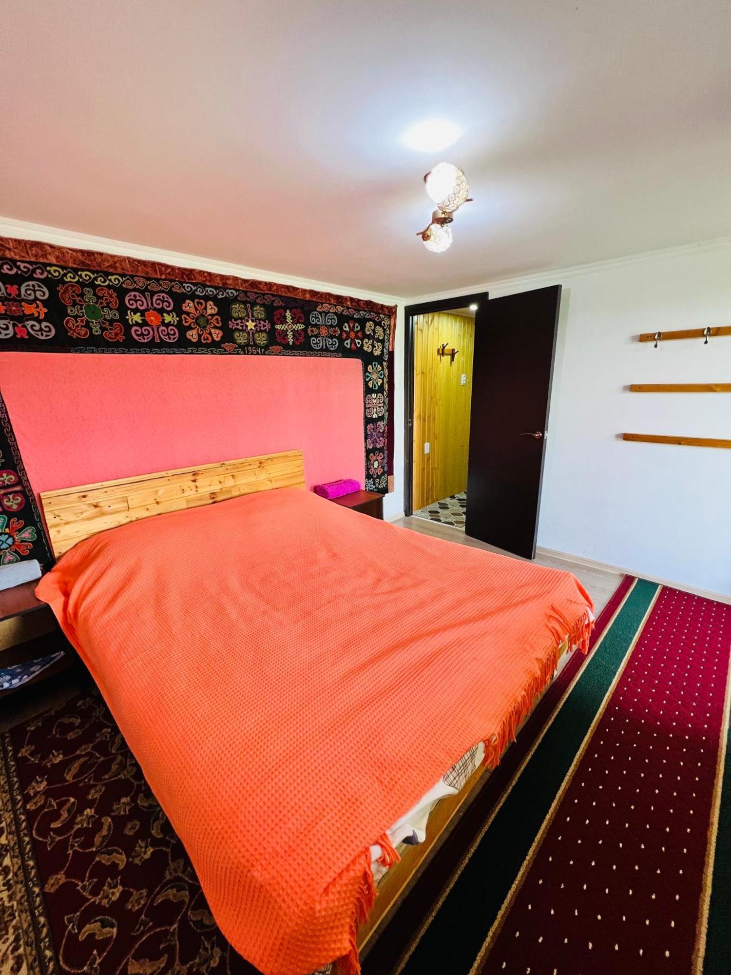 Guest House KAGAN Toktogul Extérieur photo