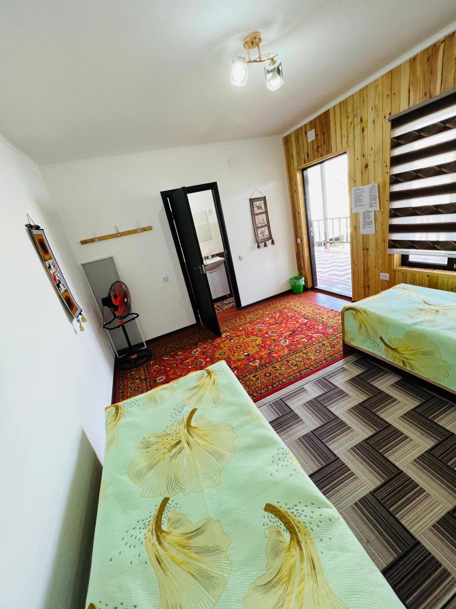 Guest House KAGAN Toktogul Extérieur photo